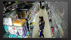 Пример видео с камер видеонаблюдения зафиксировавших воровство в магазинах