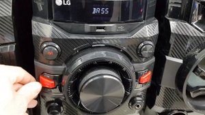 Музыкальный центр Mini LG DM5660K