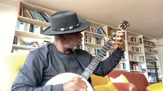 Installed a 12” Dobson Tone Ring / clawhammer banjo смотреть онлайн