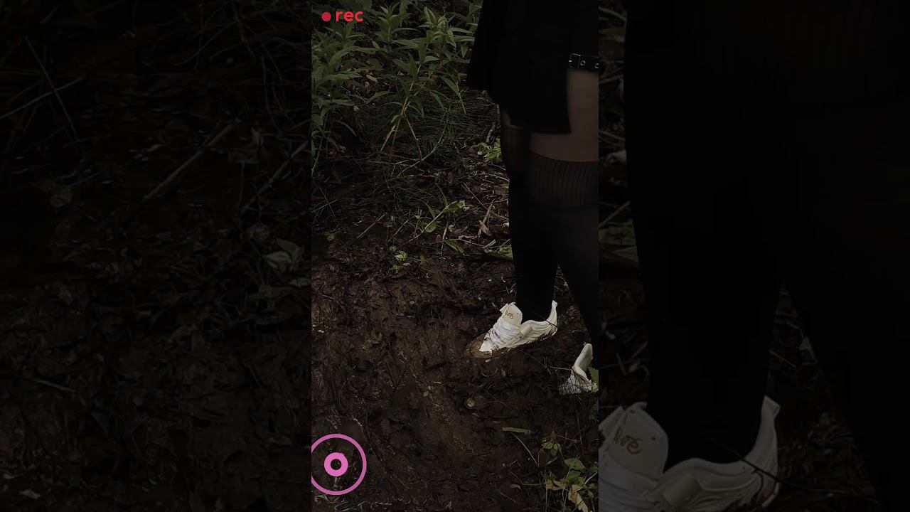 Девушка в грязи смотреть онлайн