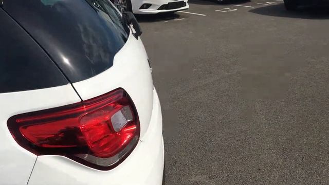 Used Citroen Ds3 1.6 VTi 16V DStyle Plus 3dr White 2012 смотреть онлайн