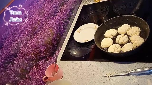 Заморозим 1 литр кефира и удивим домашних. Одним литром кефира накормим большую семью.