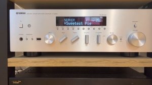 Yamaha R-N602 + Monitor Audio Bronze 100 (Sweetest Pie - Dua Lipa and Megan Thee Stallion)