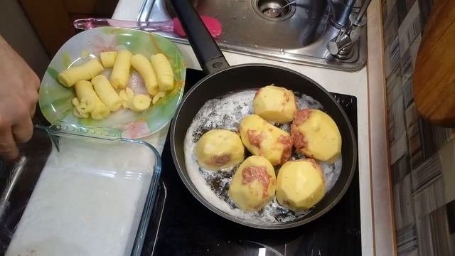 Обычный фаршированный картофель или ДЫРЯВЫЙ КАРТОФЕЛЬ!