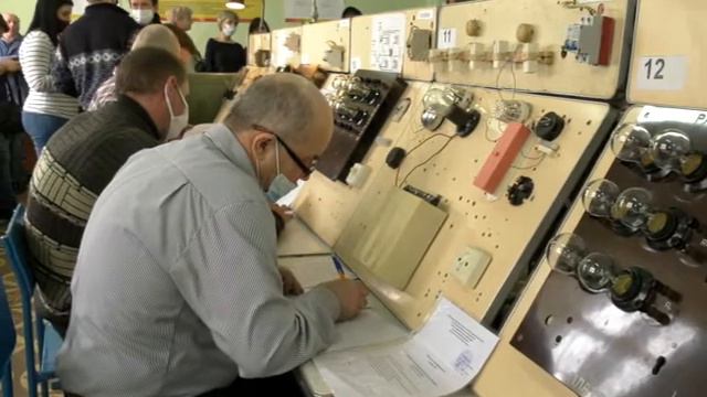 Более 200 человек прошли профессиональное обучение смотреть онлайн