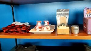 Магазин при музее музыки. Часть 3.  Калгари, Канада