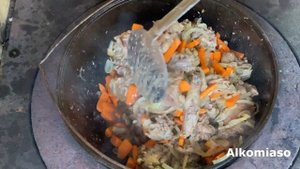 ПЛОВ ИЗ НУТРИИ, секрет приготовления PLOV! #Плов #едаялюблютебя #готовим #природа #дом #сидимдома