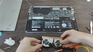 Xiaomi Mi Notebook 13.3 Cooling Upgrade and Thermal Paste Replacement