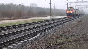 Очень приветливый ЭП20-031 с двухэтажным поездом Адлер - Москва
