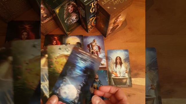 Дева♍, Прогноз таро на неделю с 31 января по 6 февраля 2022 🍀💫 смотреть онлайн