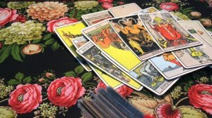 Таро онлайн. Он меня заблокировал что дальше, почему он меня заблокировал?