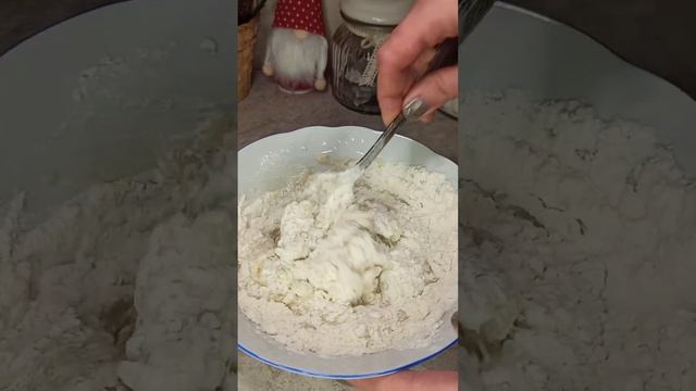 Бабушкин рецепт печенья из детства! Помидорный рассол выручит, когда нет ничего к чаю!
