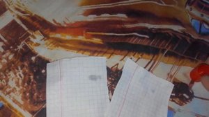 Как склеить два листа бумаги.