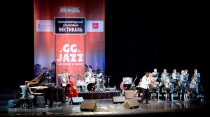 BIG BAND ГАРАНЯНА (краснодар) и KARL FRIERSON GGJ FESTIVAL 2012.MOV