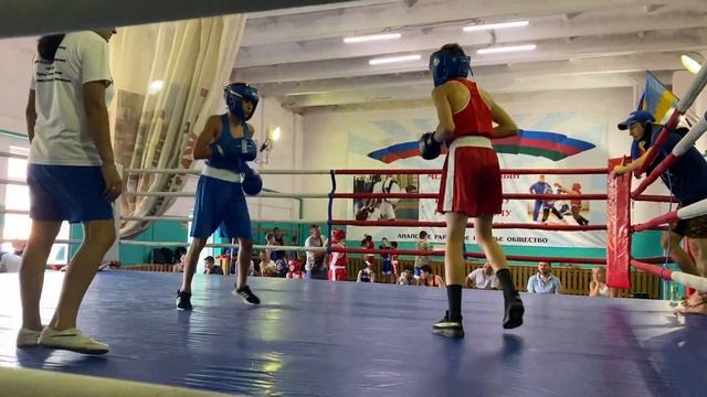 Матчевые встречи по боксу Тумасян Артём 1 раунд смотреть онлайн