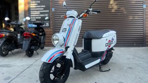 Yamaha vox martini edition