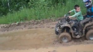 Покатушки Егора и Данилы по грязи ARMADA ATV110 с