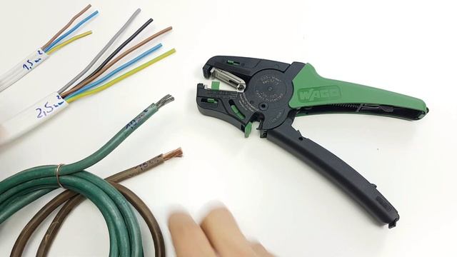 Automatyczny ściągacz izolacji i nożyce do cięcia przewodów WAGO Quick Strip Vario 206-1125 смотреть онлайн