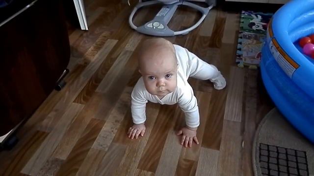 развитие ребенка в первый год смотреть онлайн