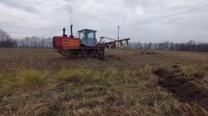 трактор т 150гусеничный плуг плн5.35