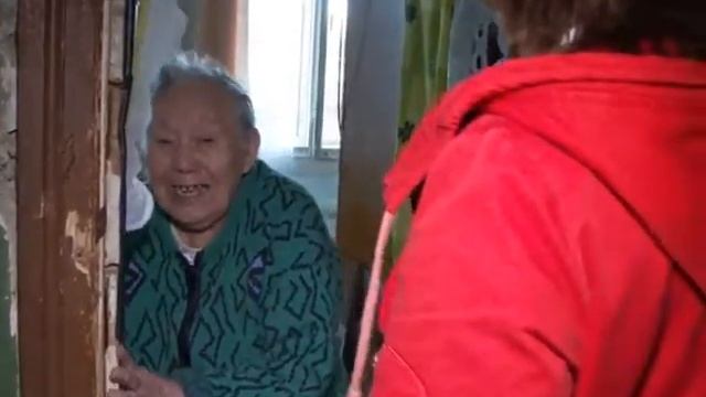 Депутат Вайнштейн провел прием в Верхнем Уфалее смотреть онлайн