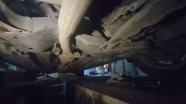 как открутить шкив коленвала mitsubishi lancer 9 в Гараже смотреть онлайн