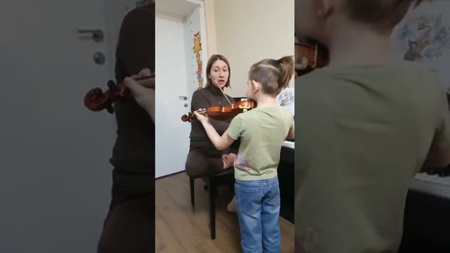 Работа над интонацией скрипача. Начало. Егор Балашов 5 лет. обучение скрипка дети педагог