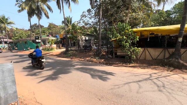 Беженец??Гоа. Есть ли красная икра в Гоа? Пробуем борщ, оливье и квас в Компоте. Дорогие билеты✈️ смотреть онлайн