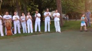 Brasil Capoeira Criança de 4 anos "solo Luan"