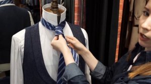 Как завязать галстук узлом Принц Альберт: советы стилиста