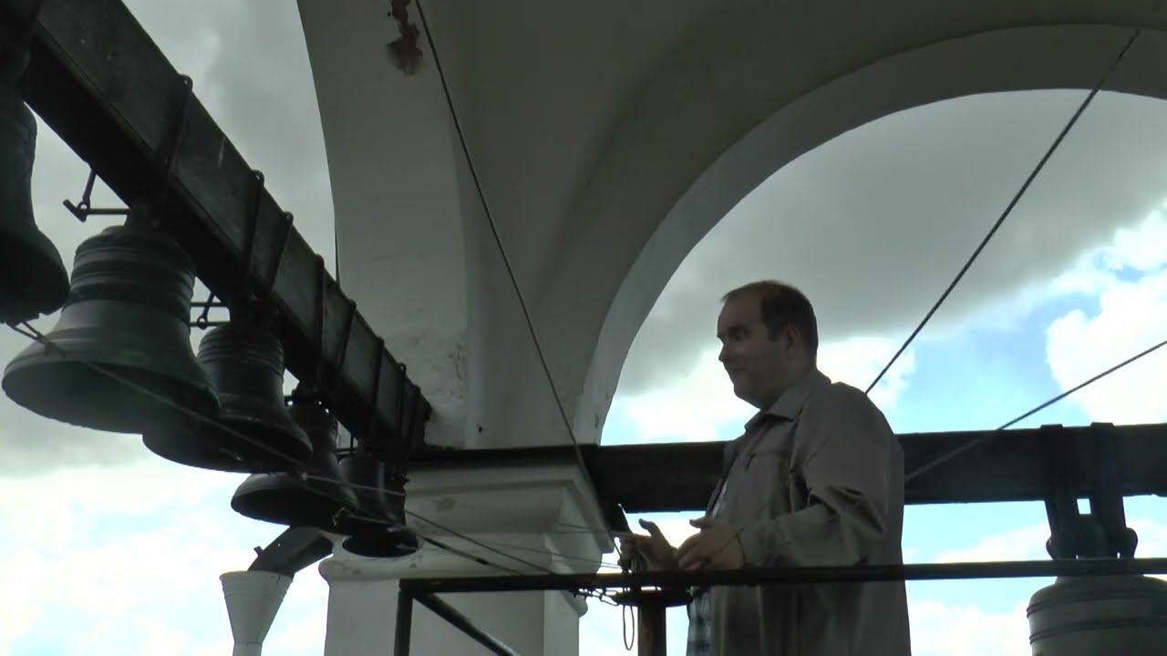 колокольный звон ко всенощному бдению,суббота 15 06 2024