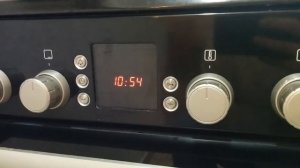 Setting the clock on a Bosch oven
