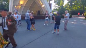 ХОЛОДОМ СЛОВА ТВОИ ДУШУ ОБЖИГАЛИ...