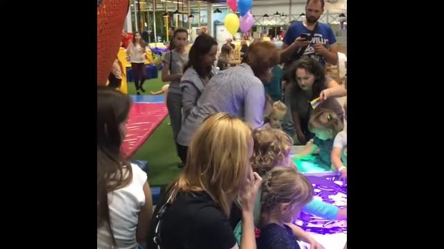 ИнтЛандия в JOKY JOYA ТРК Жемчужная Плаза смотреть онлайн