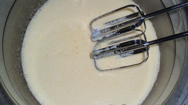 «Черный кекс» с вареньем