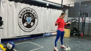 Жонглирование двумя гирями, азы и секретики.