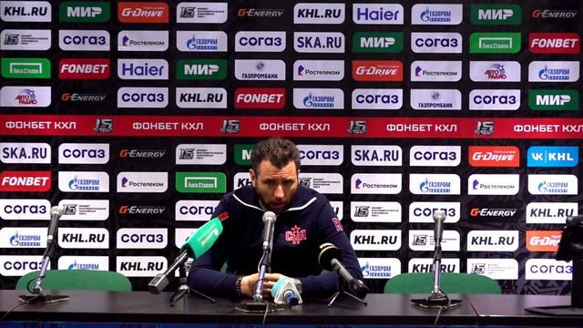 Брифинг главного тренера и игроков перед стартом финала Запада. смотреть онлайн