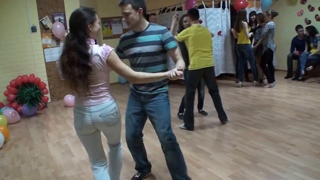 вечеринка 08.03.13 в клубе АЛЬТЕРНАТИВА ЛА САЛЬСА. ЧАСТЬ 4 смотреть онлайн