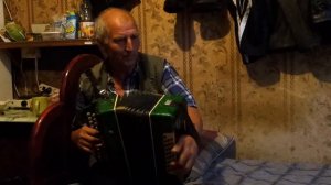 Витя шпарит на гармошке ч.2