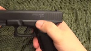 Обзорчик на пневматический пистолет "Stalker S17 (Glock 17) пластик"