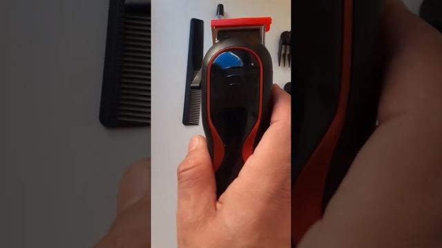 Краткий видео обзор машинки MOZER 321 смотреть онлайн