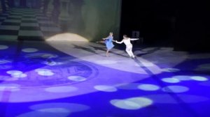 Алиса в Зазеркалье на льду 6 часть