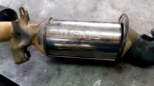 Удаление старого катализатора замена на пламегаситель воронкообразного типа на Citroen C4