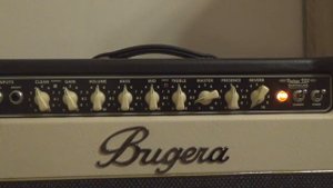 BUGERA V22 INFINIUM CLEAN CHANNEL