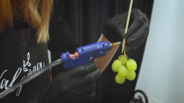 Kaip pasigaminti Valgomą puokštę iš vaisių ir daržovių смотреть онлайн