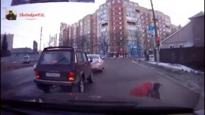 Бабы на дороге  дети и их мамаши приколы на дорогах с женщинами