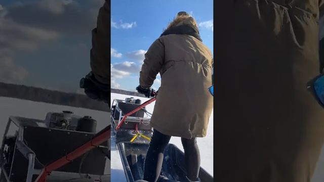 Покатушка на мотособаке по Учинскому водохранилищу смотреть онлайн