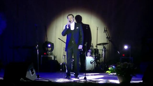 Volodymyr Efimenko - "Ніч, яка місячна..." смотреть онлайн