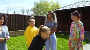 МИСС НИКОЛЬ и КАТЯ БЕЙБ против ТИКТОКЕРОВ : КТО СИЛЬНЕЕ ЧЕЛЛЕНДЖ ?