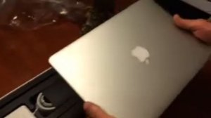 MacBook Air (2014) unboxing